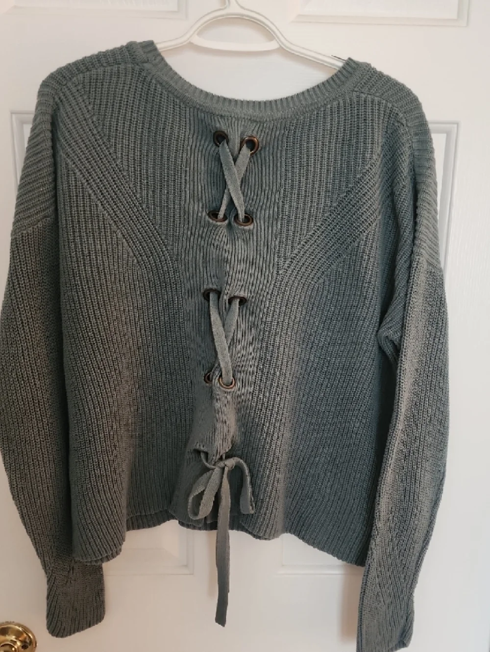 Lucky Brand Ribbed Crewneck Sweater in Sage Green